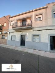 Maison à Este. Imagina despertarte cada mañana en una casa que combina comodida