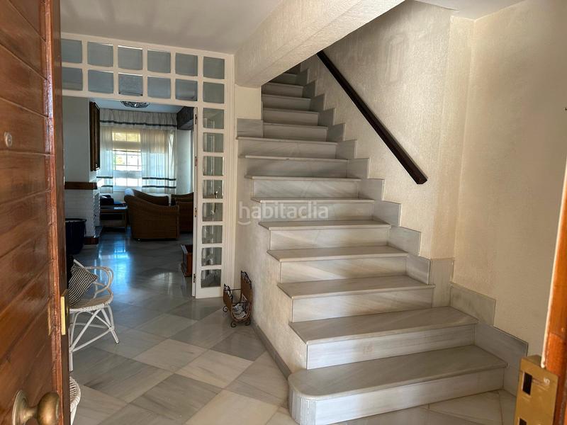 Foto 4fba4456-ec38-45a3-8af1-52da1e911c05. Casa adossada a paseo marítimo 51 a El Puerto Roquetas de Mar