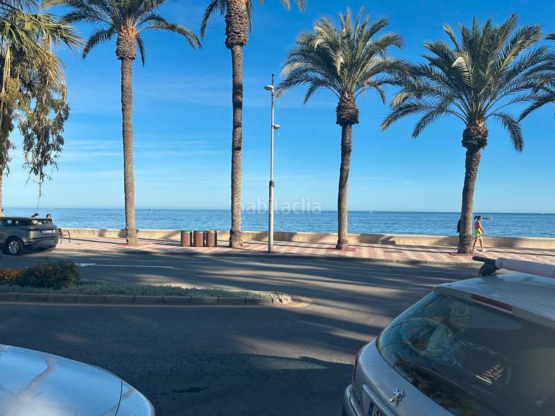 Foto 911c3489-9b5a-4376-89cc-31da6cc6a4e0. Casa adossada a paseo marítimo 51 a El Puerto Roquetas de Mar