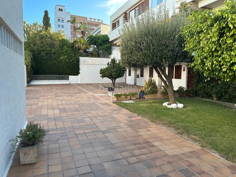 Foto de4119da-9312-4088-8bf5-6e042e9f3044. Casa adossada a paseo marítimo 51 a El Puerto Roquetas de Mar