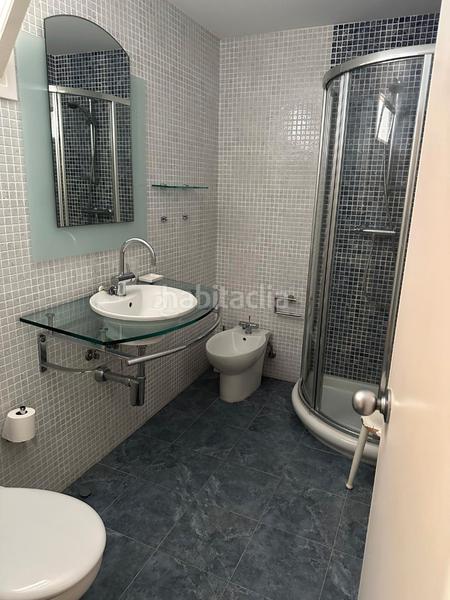 Foto efddda7b-3416-4ed6-b674-d56de474bf6a. Casa adossada a paseo marítimo 51 a El Puerto Roquetas de Mar