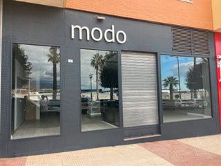 Local Comercial  Calle san isidro labrador. oportunidad! local comercial en el parador  venta o alquiler