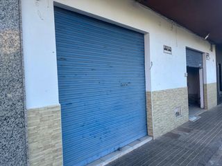 Local Comercial a Calle Haza de Acosta 74