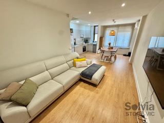 Appartement  Pla de balenya. Piso reformado con encanto en el centro de vic