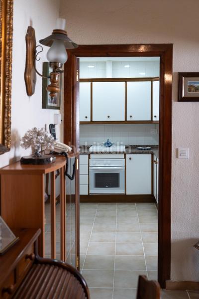 Foto 3711c508-79d1-4b30-9ca8-ddcf16aec394. Piso excelente piso en la calle melchor almagro en Granada