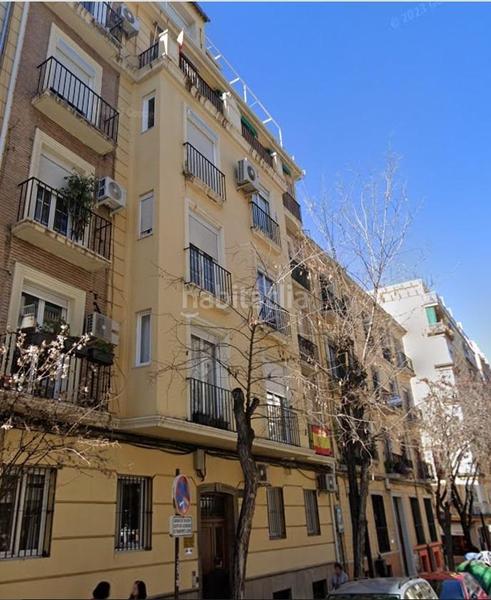 Foto caea0f17-f3a7-4ac0-868a-5e036a3ab8f6. Piso excelente piso en la calle melchor almagro en Granada