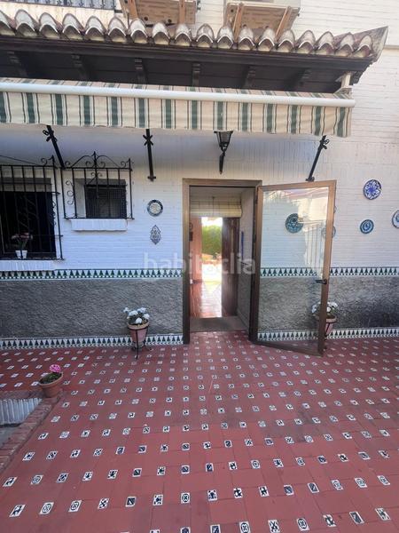 Foto a11dbc2d-014d-4f3b-9f6c-9af4dce38a09. Casa amb piscina a Albolote