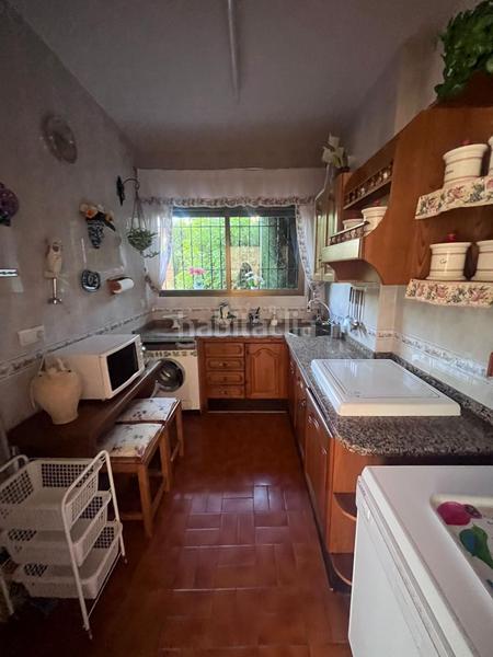 Foto bd51447f-69e1-4735-b1b8-7d4af1b27eaa. Casa amb piscina a Albolote