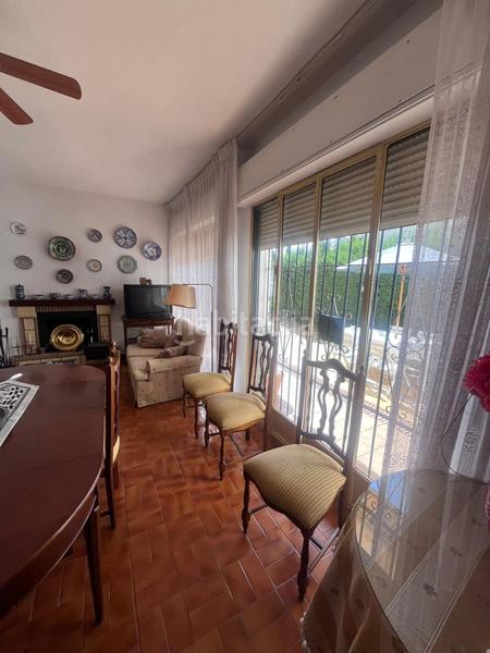 Foto f9c3c169-a639-47ae-af63-b76a0d34c2ea. Casa amb piscina a Albolote