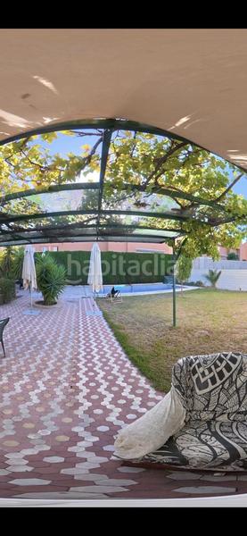 Foto b834c46b-dcc3-4bf8-a3c0-6be838c1d6af. Casa amb aparcament a San Miguel Armilla