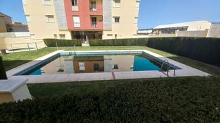 Appartamento in Zona de la Vega. Piso en venta en antequera  zona residencial con piscina, garaje
