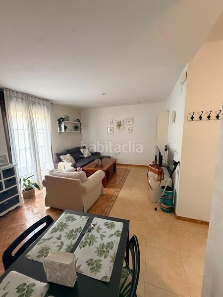 Foto 5df99f6e-1d9e-4214-af01-c860c1b9b3c6. Pis a Cueva de Menga Antequera