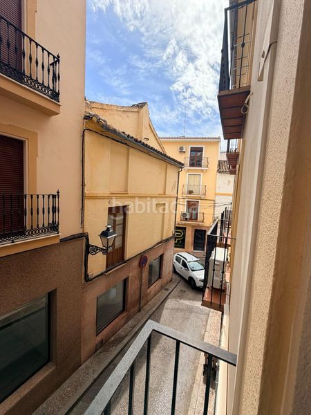 Foto fa004719-9e09-44e2-89dd-60c5ac1830da. Pis a Cueva de Menga Antequera