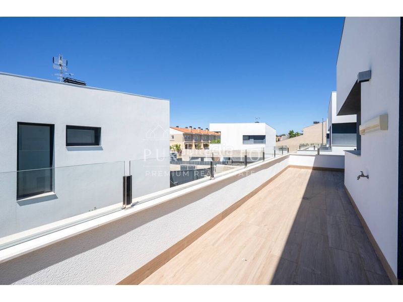 Foto 853196a8-bbdc-47a8-a4f3-ee9e45936413. Casa amb calefacció aparcament piscina a El Dorado Platja Cambrils