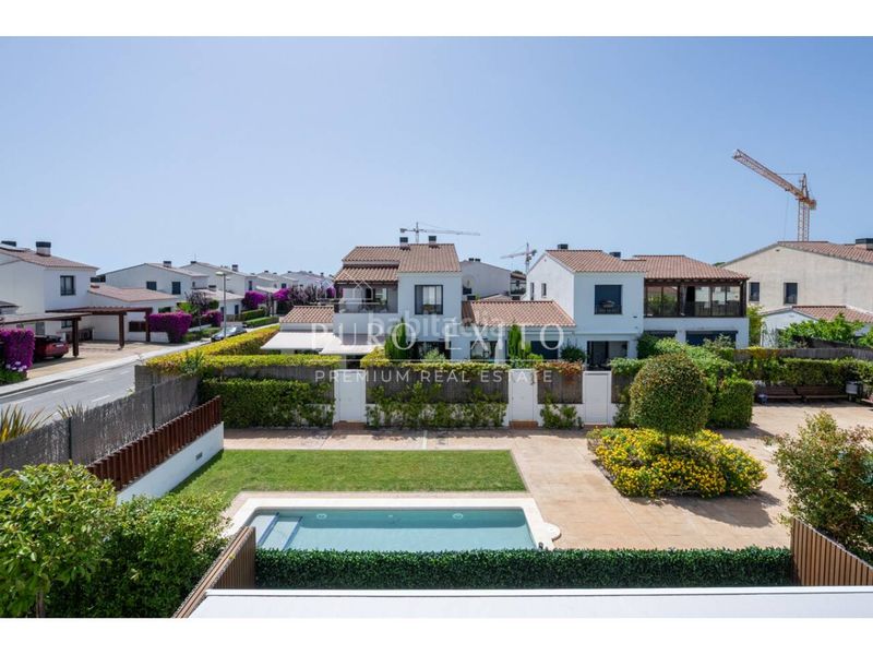 Foto cb5e3bc2-4fb5-4b3a-8413-a8169e390378. Casa amb calefacció aparcament piscina a Port - Horta de Santa Maria Cambrils