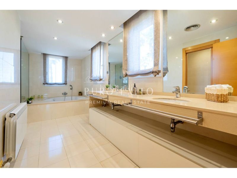 Foto e4a3beb8-33c8-4975-81c0-5c18451bd8a7. Casa amb calefacció aparcament piscina a Migjorn Reus