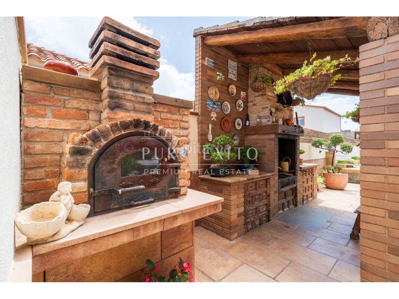 Foto f790a52a-472f-4e27-bcb4-ac32457f7519. Casa amb aparcament piscina a Pla de Santa Maria (El)