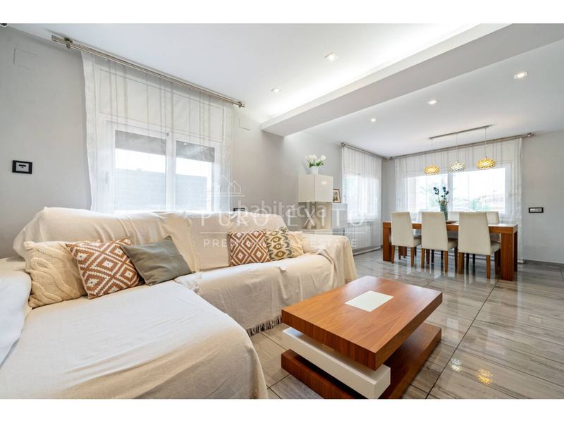 Foto a65c693e-814e-4753-b40e-ae3ff4fef8e2. Casa amb calefacció aparcament piscina a Santa Oliva