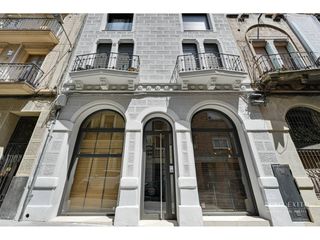 Dúplex  Calle pau alsina 4. Dúplex exclusivo con terraza privada en el corazón de gràcia