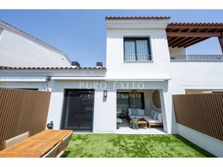 Haus  Calle alfred sisley cambrils, la llosa. Una vivienda donde el diseño, la calidad y la ubicación hablan p