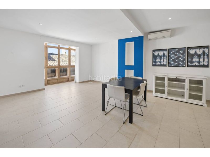 Foto 6b5e9f2a-2ee6-4ac3-930f-3b8ed031d805. Pis a La Llotja-Born Palma de Mallorca