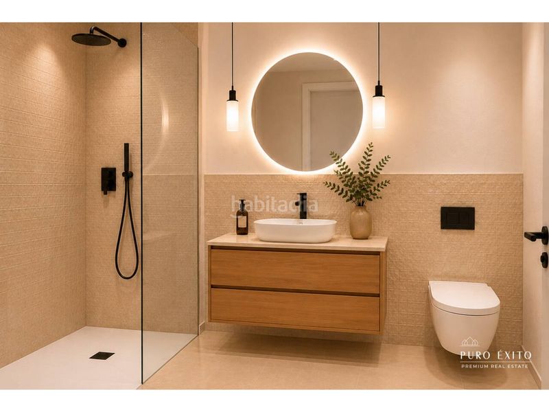 Foto 8c61bd99-867b-46ac-96ff-2270682fcd07. Apartament amb aparcament piscina a pla de maset - cap de Salou Salou