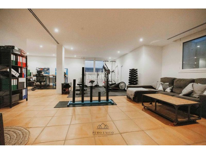 Foto 82d1e569-cc5e-4375-8540-3d486be199e1. Casa espectacular villa independiente en miami playa en Miami Platja