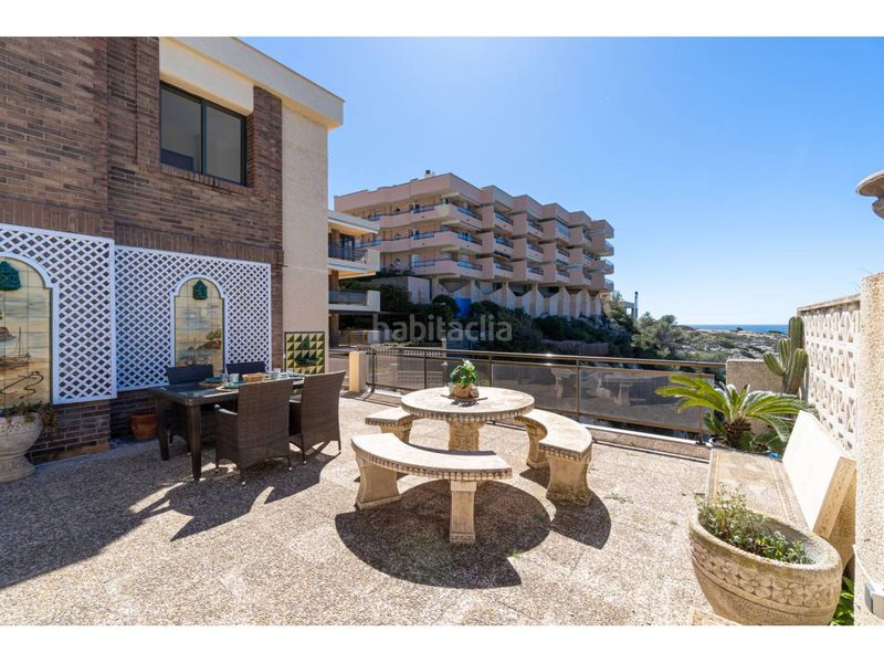 Foto 219d4694-90e2-4995-96e2-3e1894982c8f. Pis a calle cala de la font mirador 20 a Mar i Camp - Platja dels Capellans Salou