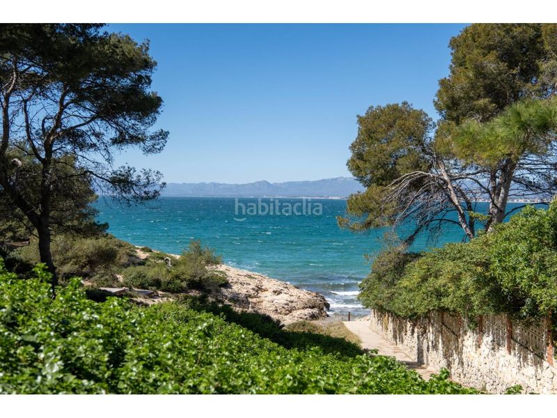 Foto 523aa40e-7706-4ba4-9b6a-d552359e1145. Pis a calle cala de la font mirador 20 a Mar i Camp - Platja dels Capellans Salou