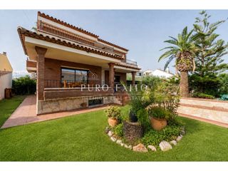Casa a Calle modernisme