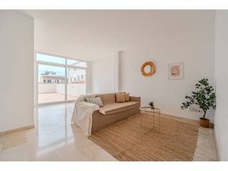Pis  Calle caro. Una gran terraza privada en pleno santa catalina