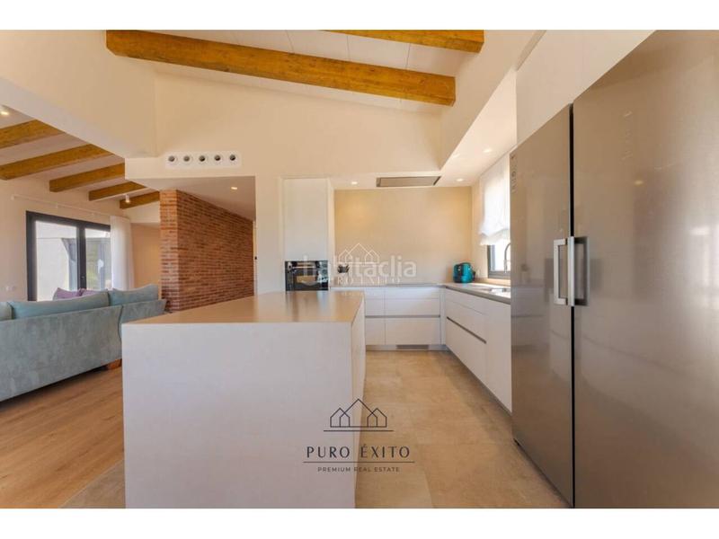 Foto 02c93888-066c-4319-8ac4-bb9a9d70ec6e. Chalet  de diseño con jardín y eficiencia total en Alforja