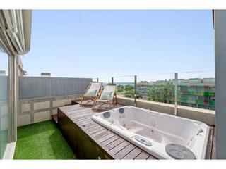 Penthouse  Anoia. Ático con terraza, jacuzzi privado y vistas al mar en cambrils.