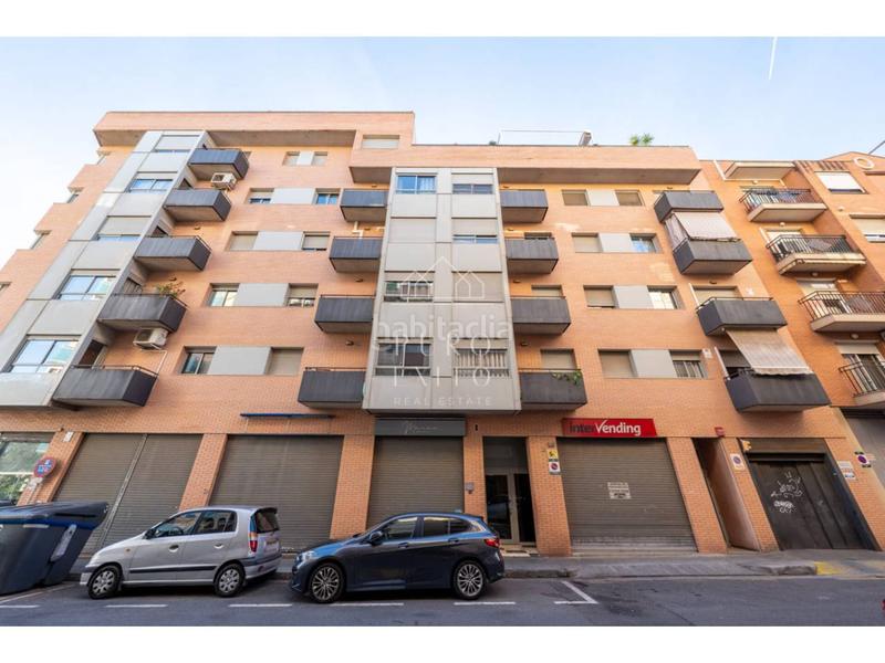 Foto 114ccaed-62cf-4bf3-b8fe-e45dd60f98f4. Pis amb calefacció aparcament a Centre Reus