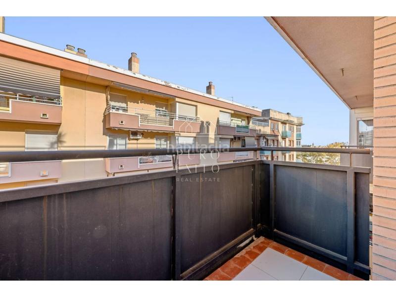 Foto 1ed6c72d-aae4-4da1-91b0-78064235b441. Pis amb calefacció aparcament a Centre Reus