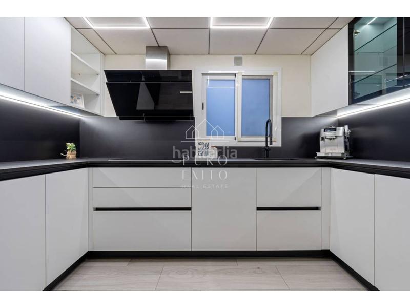 Foto 89d941f6-e407-41ce-9694-dbea01393bb7. Pis amb calefacció aparcament a Centre Reus