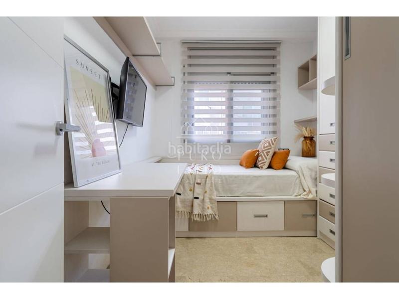 Foto e215ca34-a574-4480-90f4-8a0bf74240f6. Pis amb calefacció aparcament a Centre Reus