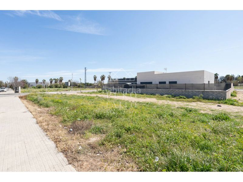 Foto 24970dee-c355-46b2-bc98-f8bd260a4f64. Finca rústica a calle llevant . a Riudoms