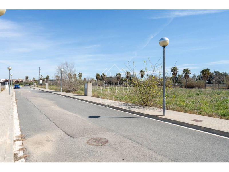 Foto b5329d72-a517-4f6a-9125-09f9772a8e79. Finca rústica a calle llevant . a Riudoms