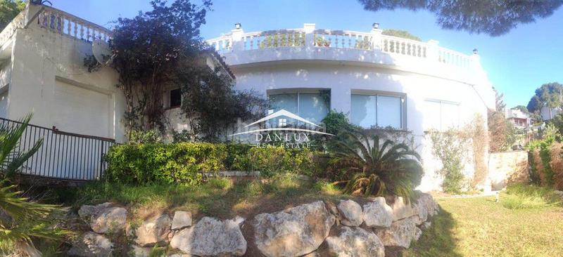 Foto 056912c2-f76f-4308-a431-f6a0c6a01acb. Xalet amb aparcament a Canyelles Lloret de Mar