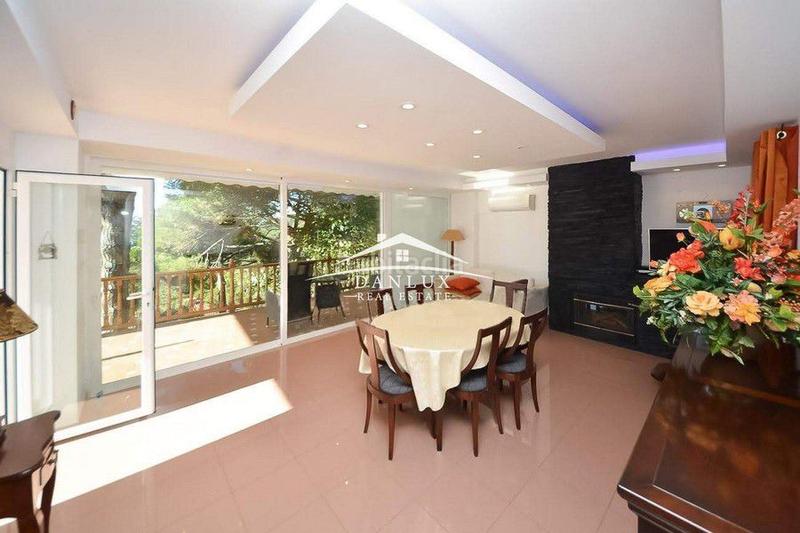 Foto 1d4cf3d1-ad9f-4f08-91d9-e2f083c57d85. Xalet amb aparcament a Canyelles Lloret de Mar