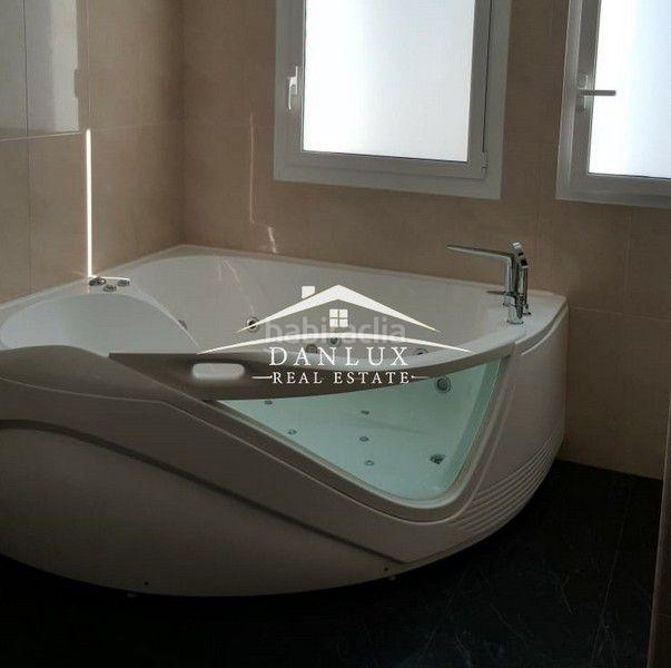 Foto cd26d429-52ea-495d-ac18-4ce4eed752b5. Xalet amb aparcament a Canyelles Lloret de Mar