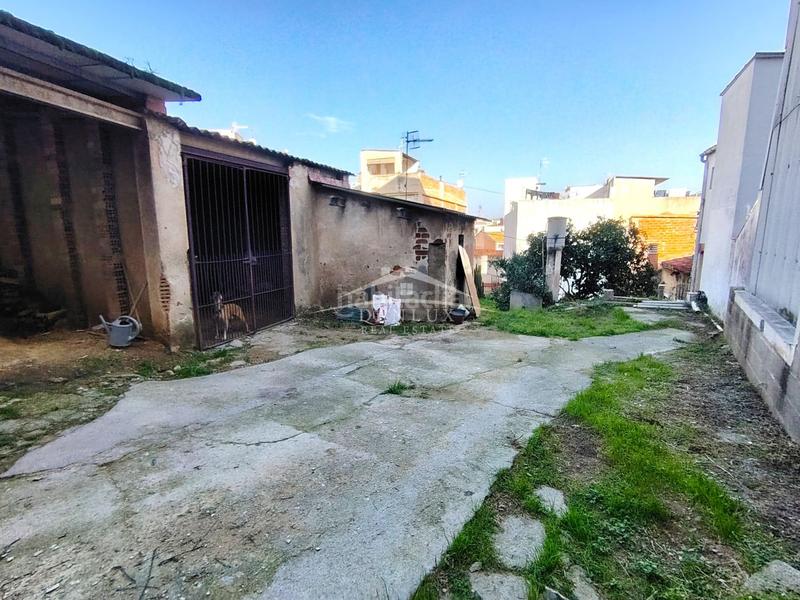 Foto 60d9d1e6-9a9e-4602-b20e-4ebd6f76c767. Terreno residencial solar en venta en centro. en Centre Blanes