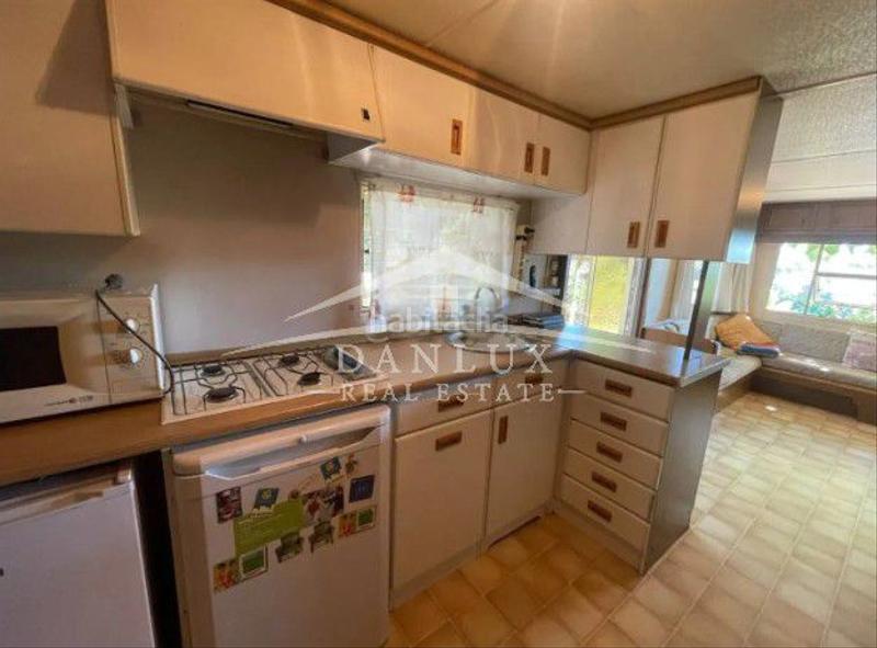 Foto db4aa597-f3e8-4eed-8abc-3b647807e180. Casa a Aiguaviva Parc Vidreres