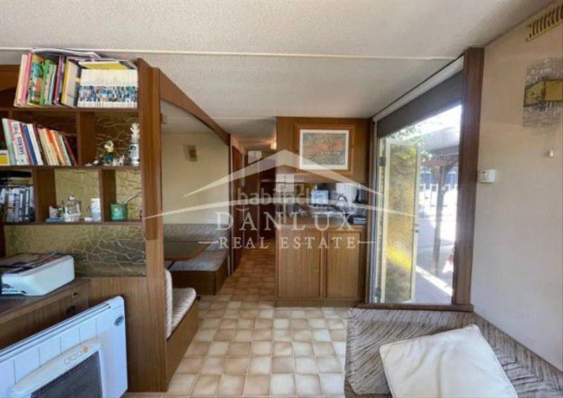 Foto e0654724-41b3-4470-a2a6-8d4f9048ba14. Casa a Aiguaviva Parc Vidreres