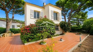 Location Maison à Santa Maria de Llorell. Casa en alquiler en sta maria llorell, 3 dormitorios.