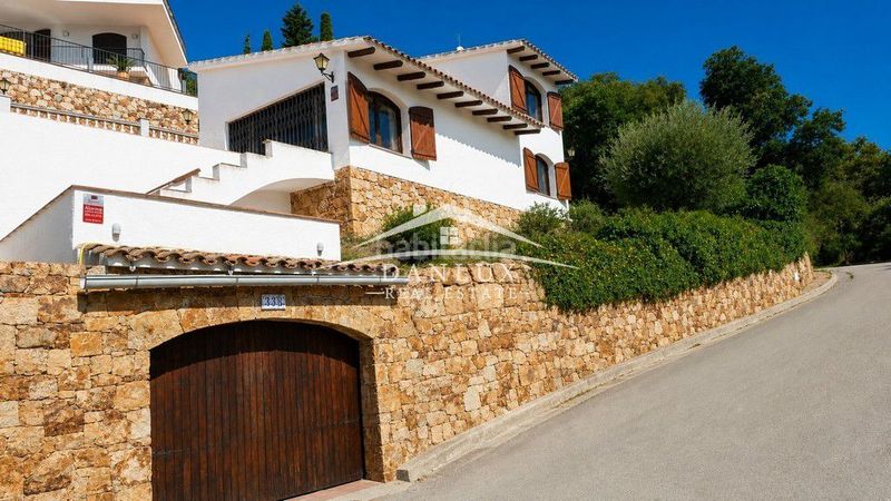 Foto bfa2f234-b8f0-46f6-95b8-d6862b1812d3. Xalet amb aparcament a Santa Maria de Llorell Tossa de Mar