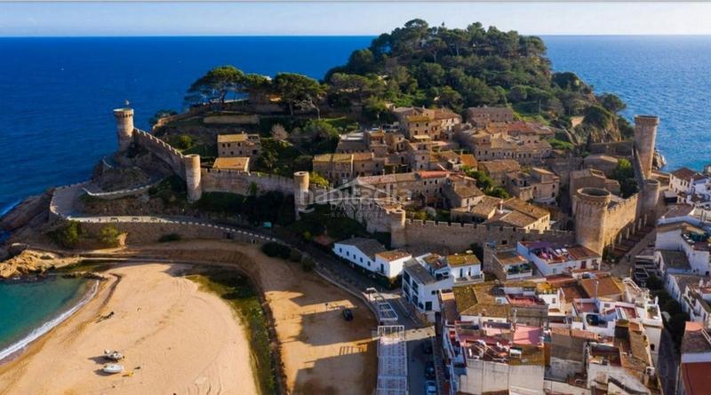 Foto 35f0b062-d484-4365-8cfa-9f7661a2f34f. Xalet amb aparcament a Santa Maria de Llorell Tossa de Mar