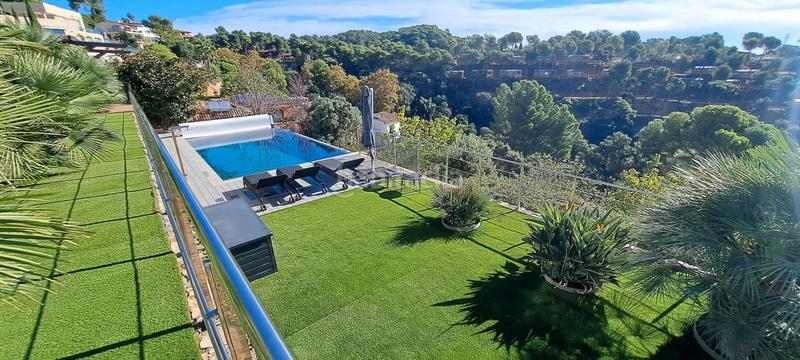 Foto aa9eeb59-39d0-43a8-8793-bbebe3a82d3b. Xalet amb aparcament a Santa Maria de Llorell Tossa de Mar