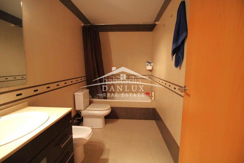 Foto 7b25f8a7-4e96-43ba-a34a-a724d592f2de. Casa  en venta en aiguaviva park, 3 dormitorios. en Vidreres